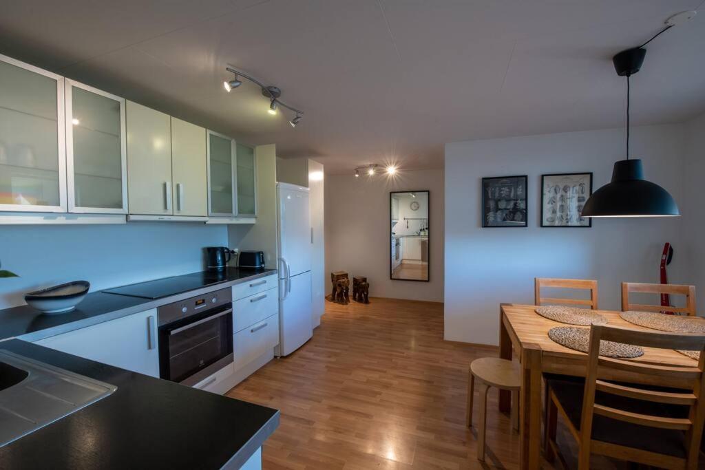 Lovely One Bedroom Apartment In Hafnarfjörður Екстериор снимка