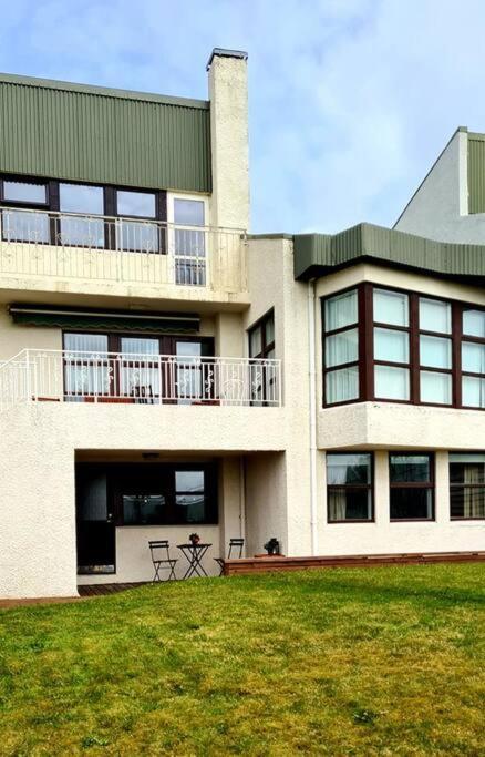 Lovely One Bedroom Apartment In Hafnarfjörður Екстериор снимка